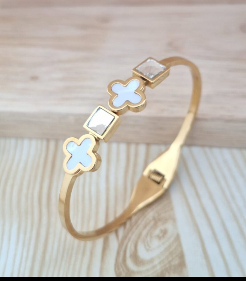 Anti Tarnish Gold Bracelet