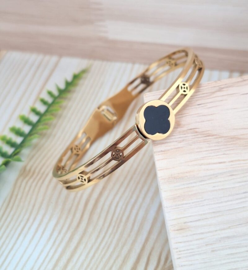 Anti Tarnish Gold Bracelet